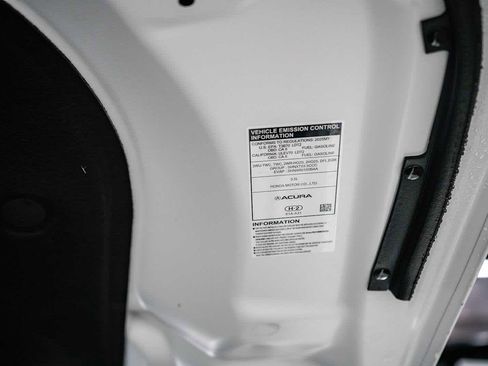 Used 2025 Acura MDX SH-AWD w/ Technology Package image 33