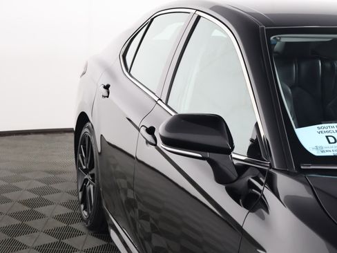 Used 2024 Toyota Camry XSE image 14