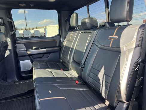 Used 2024 Ford F450 Platinum w/ FX4 Off-Road Package image 25