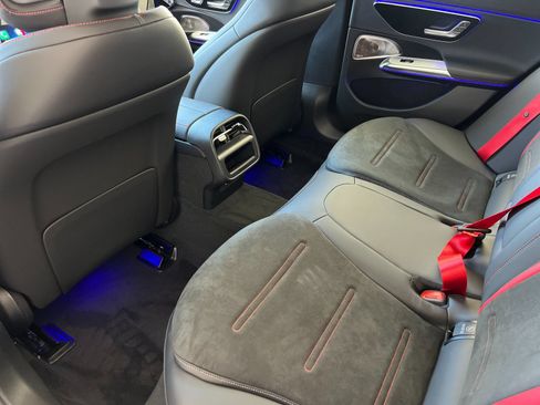 New 2026 Mercedes-Benz E 53 AMG e 4MATIC Sedan image 4