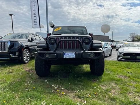 Used 2019 Jeep Wrangler Unlimited Sahara w/ Quick Order Package 24M Moab AWD/4WD image 2