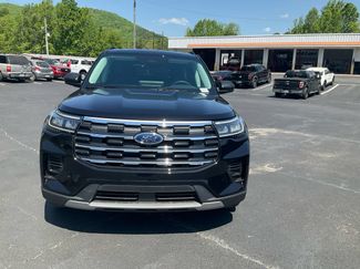 New 2026 Ford Explorer Active RWD video 2