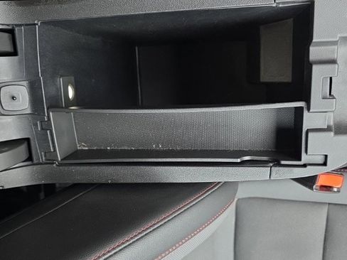 Used 2022 Chevrolet Equinox RS w/ LPO, Floor Liner Package image 27