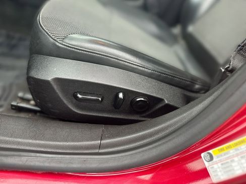 Used 2013 Chevrolet Malibu LT image 14