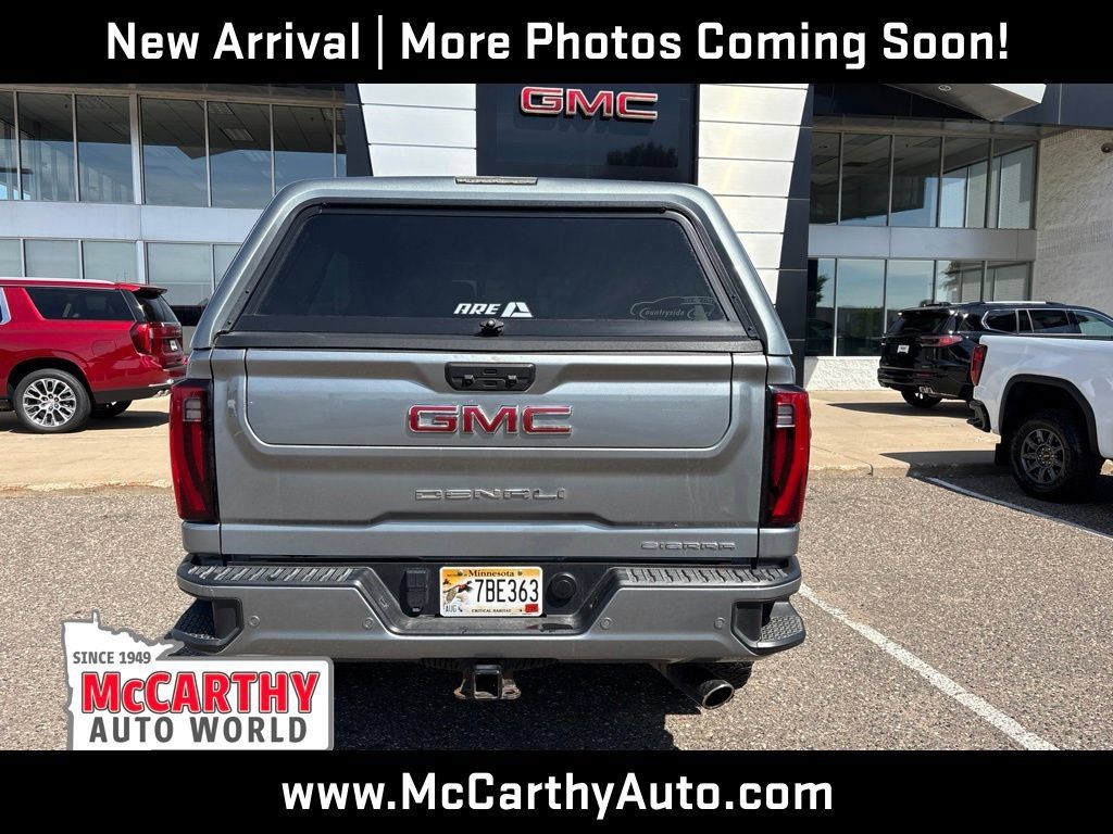 Used 2024 GMC Sierra 2500 Denali w/ Denali Reserve Package AWD/4WD image 5