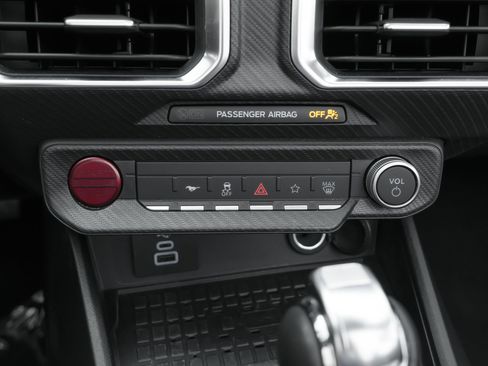 Used 2024 Ford Mustang GT Premium RWD image 17