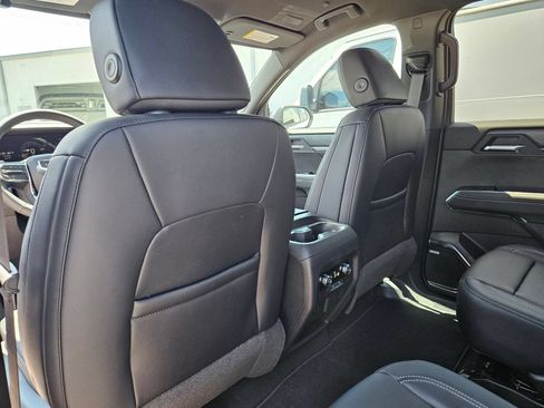New 2026 GMC Acadia Elevation w/ Elevation Premium Package FWD image 21