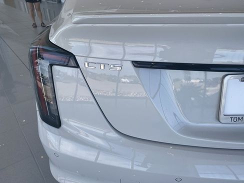 Used 2022 Cadillac CT5 V Blackwing w/ Parking Package RWD image 31