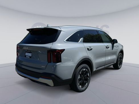 New 2026 Kia Sorento S AWD/4WD image 11