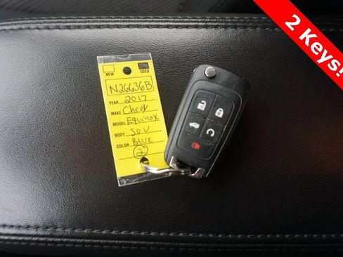 Used 2017 Chevrolet Equinox LT w/ Convenience Package image 30