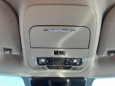 Used 2021 Ford F150 Lariat w/ Equipment Group 502A High image 42