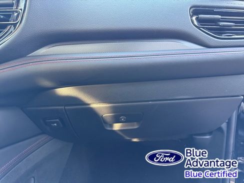 Used 2024 Dodge Durango GT image 29