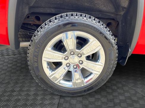 Used 2018 GMC Sierra 1500 SLT AWD/4WD image 34