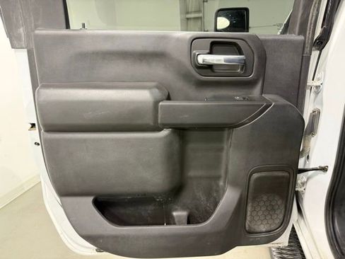 Used 2022 Chevrolet Silverado 2500 LT w/ Convenience Package image 18