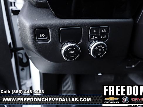 Used 2025 GMC Sierra 1500 SLT image 24