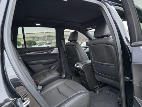 Used 2024 Cadillac XT6 Sport w/ Technology Package AWD/4WD image 23
