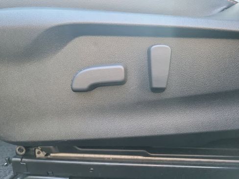 Certified 2023 Subaru Crosstrek 2.5i Limited image 27