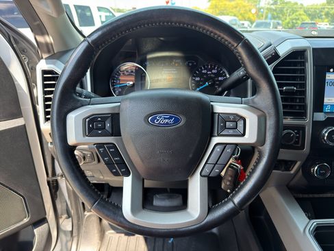 Used 2019 Ford F250 Lariat w/ Snow Plow Prep Package AWD/4WD image 13