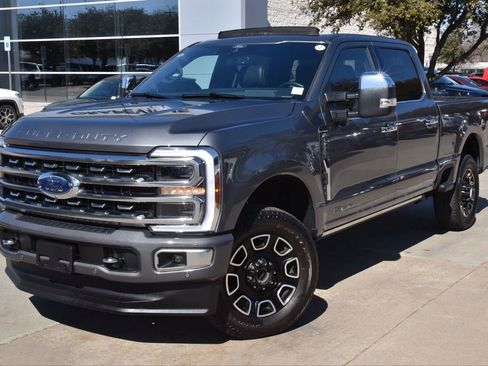 Certified 2024 Ford F250 Platinum w/ FX4 Off-Road Package image 46