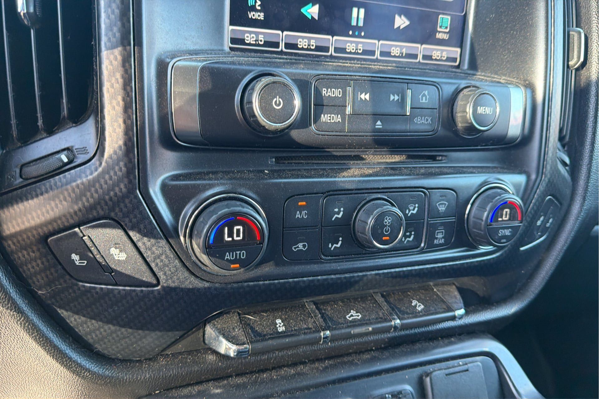 Used 2015 Chevrolet Silverado 1500 LT w/ All Star Edition AWD/4WD image 27