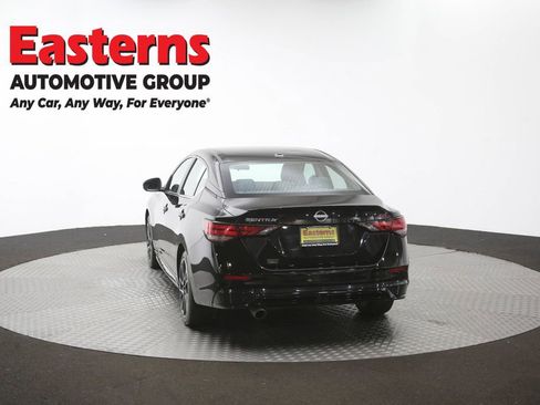 Used 2024 Nissan Sentra SR FWD image 38