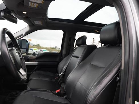 Used 2017 Ford F350 Lariat w/ Lariat Ultimate Package image 17