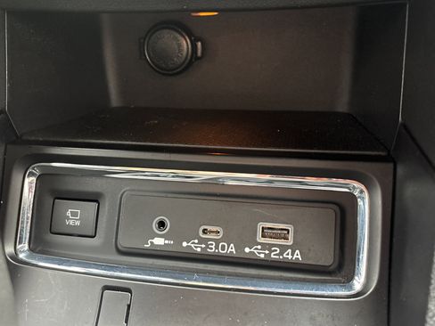 Used 2023 Subaru Ascent Onyx Edition Limited image 31