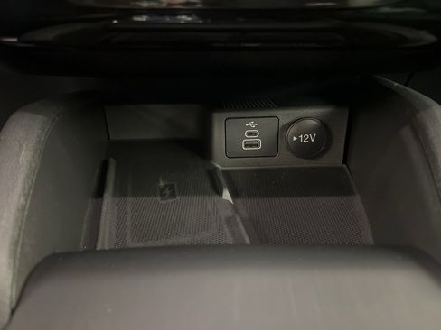 New 2026 Ford Escape SE w/ PHEV Premium Package image 13