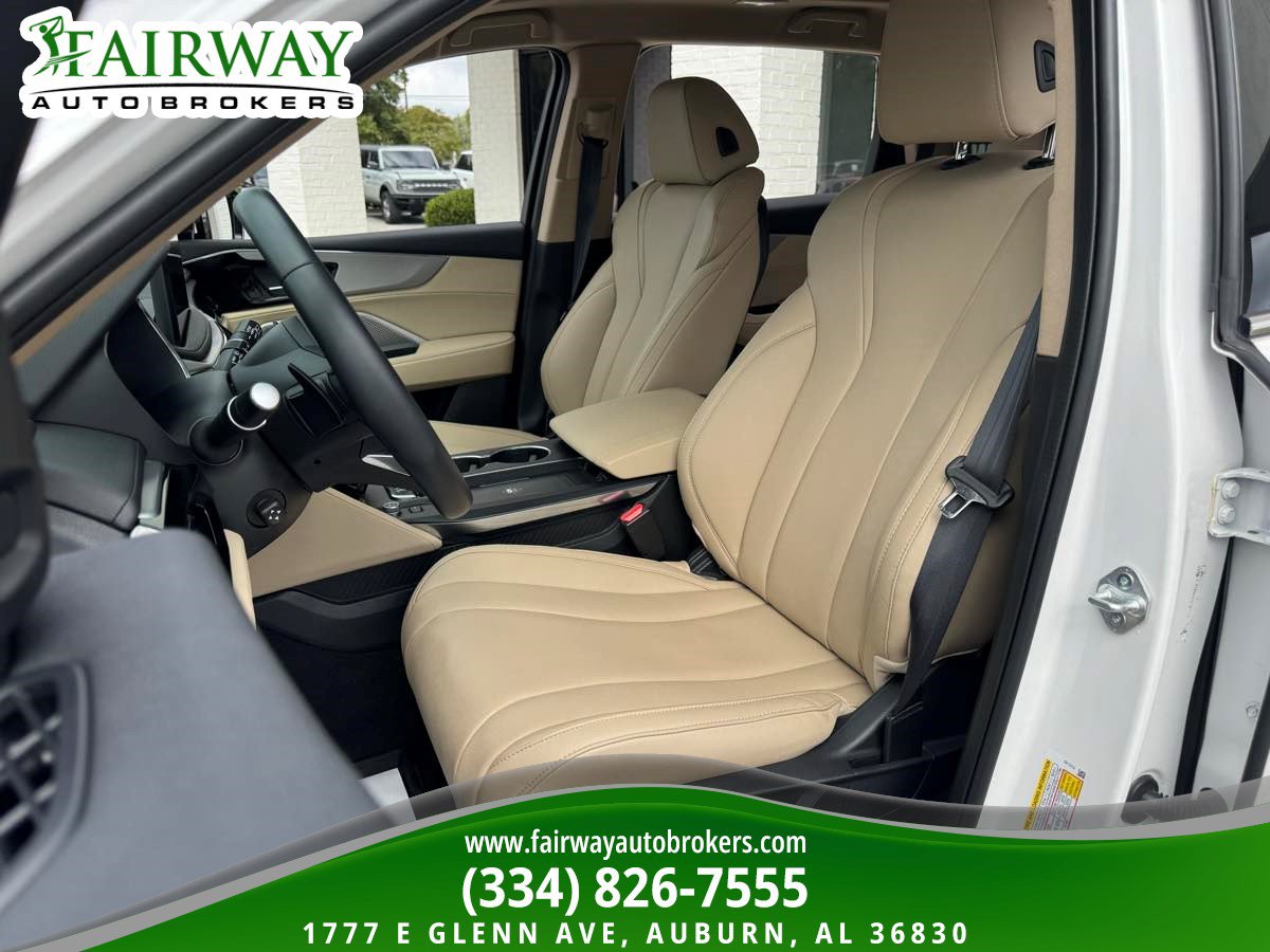 Used 2025 Acura MDX FWD image 10