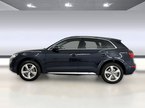 Used 2020 Audi Q5 Prestige AWD/4WD image 2