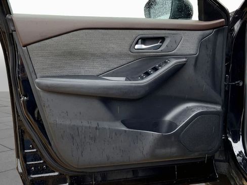 Used 2022 Nissan Rogue SV AWD/4WD image 20