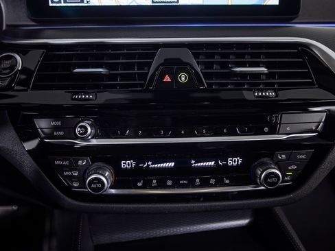 Used 2023 BMW 530i w/ M Sport Package RWD image 29