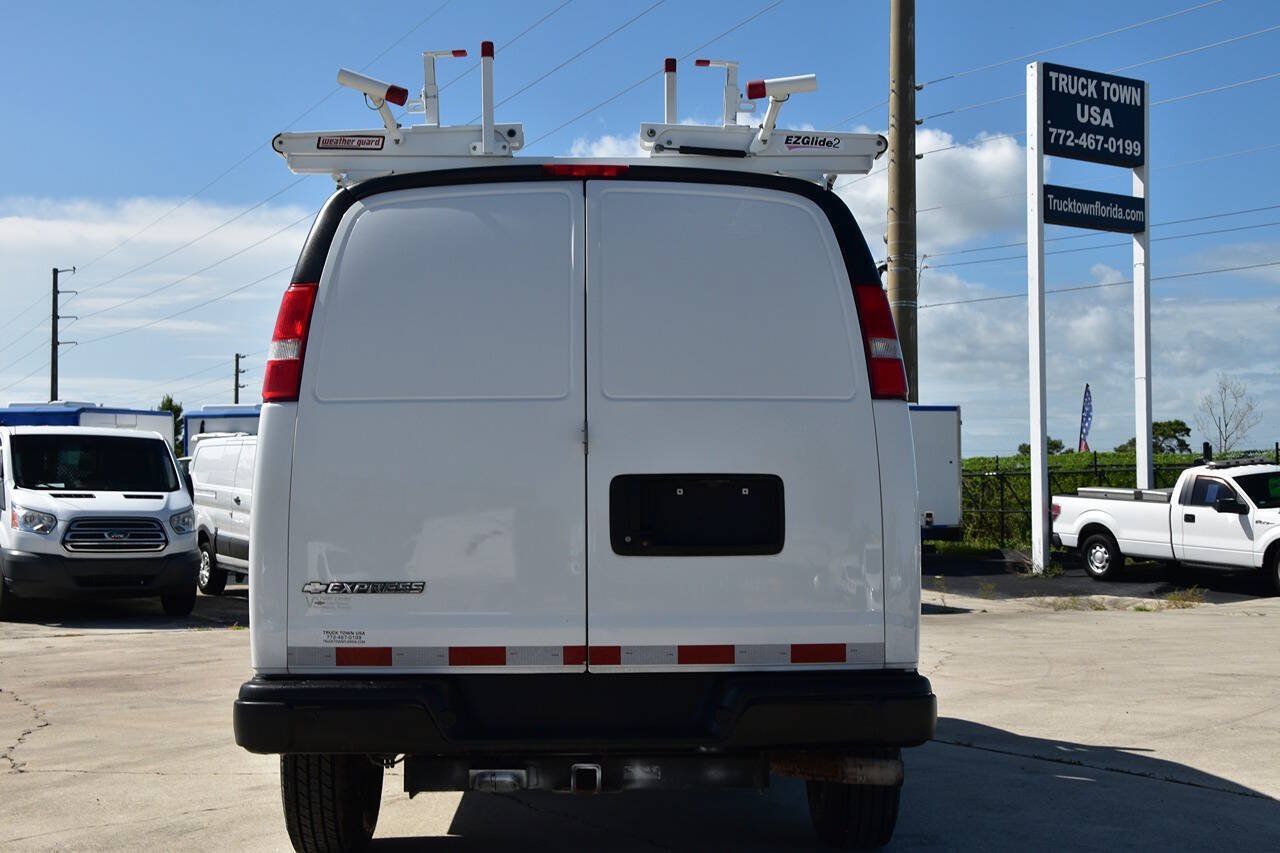 Used 2020 Chevrolet Express 2500 w/ Safety Package RWD image 6