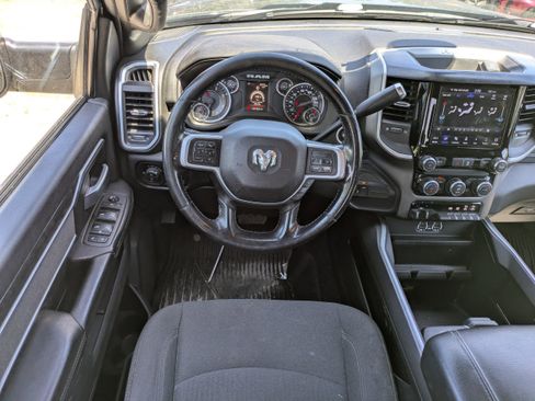 Used 2021 RAM 2500 Big Horn w/ Level 1 Equipment Group AWD/4WD image 14