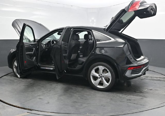 Used 2021 Audi Q5 Prestige w/ Prestige Package AWD/4WD image 46