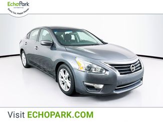 Used 2014 Nissan Altima 2.5 SV image 1