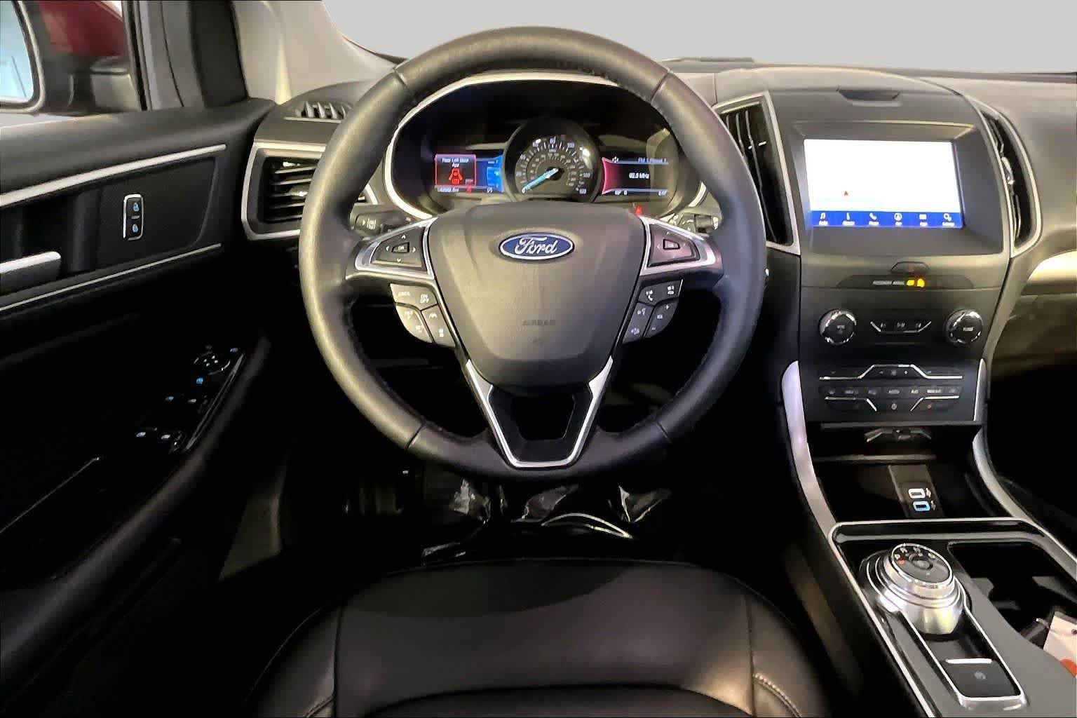 Used 2019 Ford Edge SEL w/ Equipment Group 201A AWD/4WD image 6