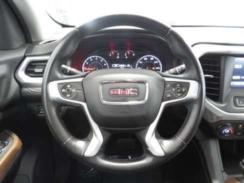 Used 2017 GMC Acadia SLE AWD/4WD image 15