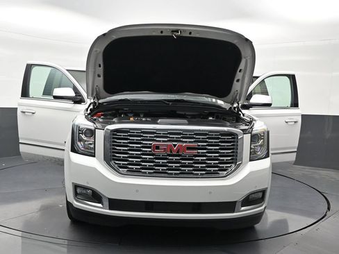 Used 2020 GMC Yukon XL Denali w/ Denali Ultimate Package RWD image 37