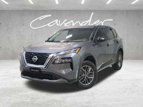 Used 2023 Nissan Rogue S image 1