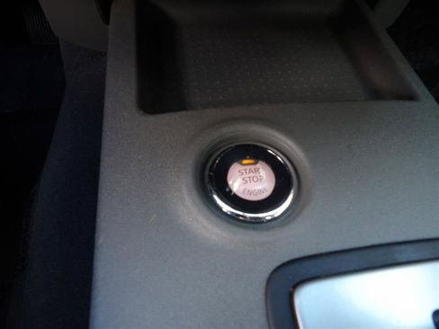 Used 2020 Nissan Frontier S image 17