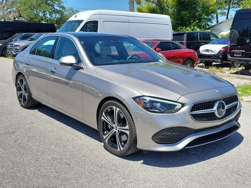Used 2023 Mercedes-Benz C 300 Sedan image 2