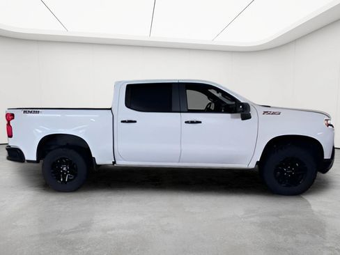 Used 2021 Chevrolet Silverado 1500 LT Trail Boss w/ Convenience Package II AWD/4WD image 5