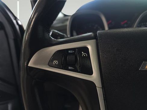 Used 2011 Chevrolet Equinox LTZ AWD/4WD image 13