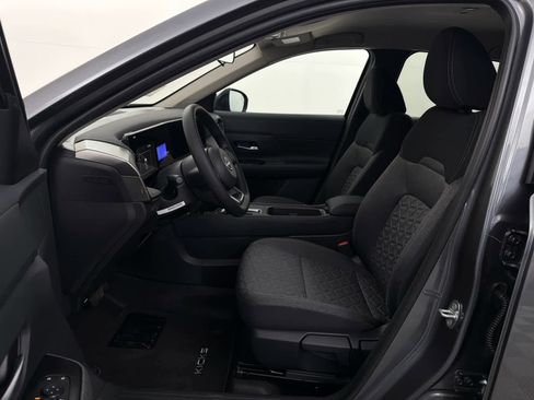 New 2026 Nissan Kicks SV image 14