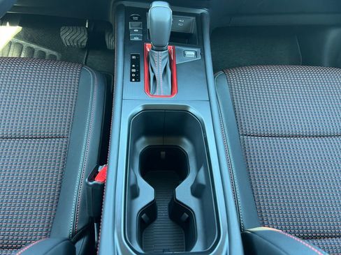 New 2026 Nissan Kicks SR image 11