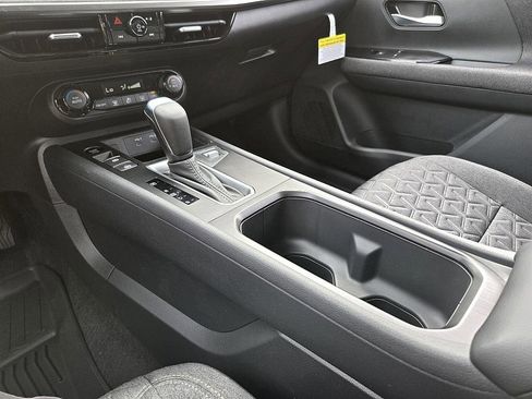 New 2026 Nissan Kicks SV image 14