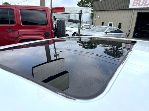 Used 2015 Chevrolet Impala LTZ image 10