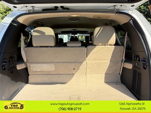 Used 2013 Toyota Sequoia SR5 w/ Premium Pkg AWD/4WD image 7