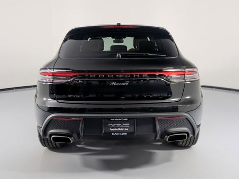 New 2026 Porsche Macan image 9